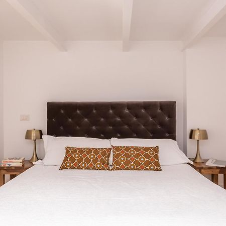 Daplace - Iris Apartment โรม ภายนอก รูปภาพ