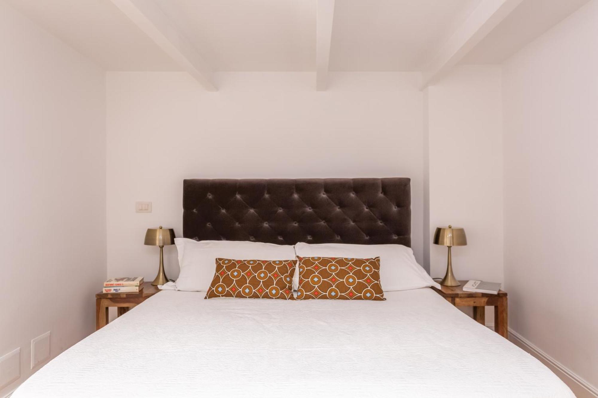Daplace - Iris Apartment โรม ภายนอก รูปภาพ