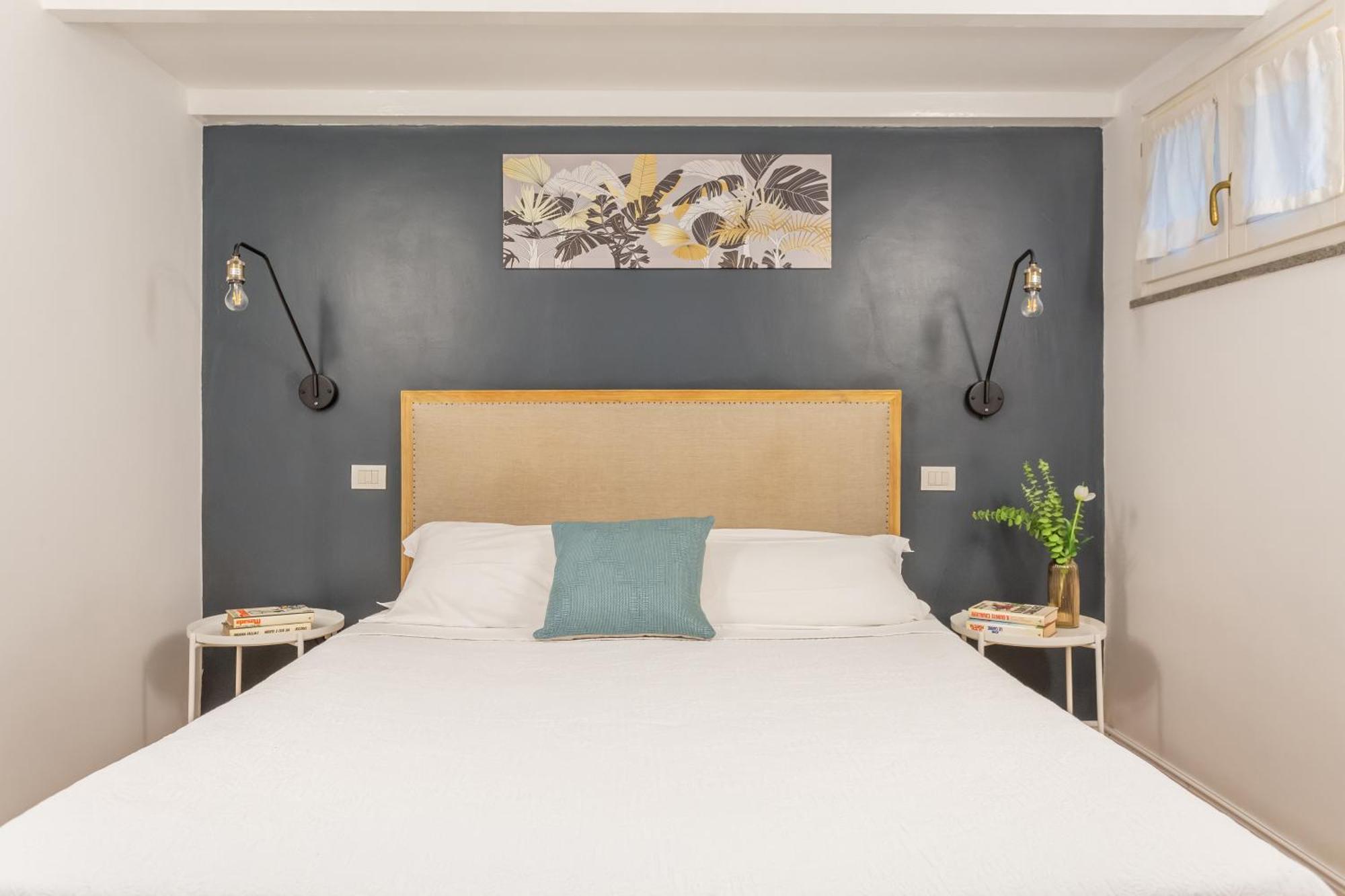 Daplace - Iris Apartment โรม ภายนอก รูปภาพ
